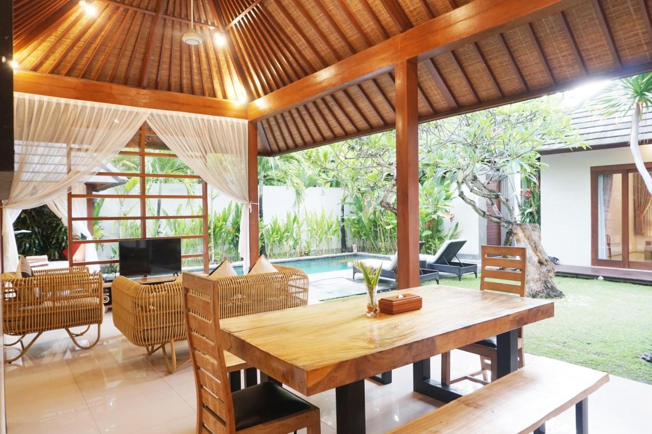 Nil Villa Seminyak Экстерьер фото