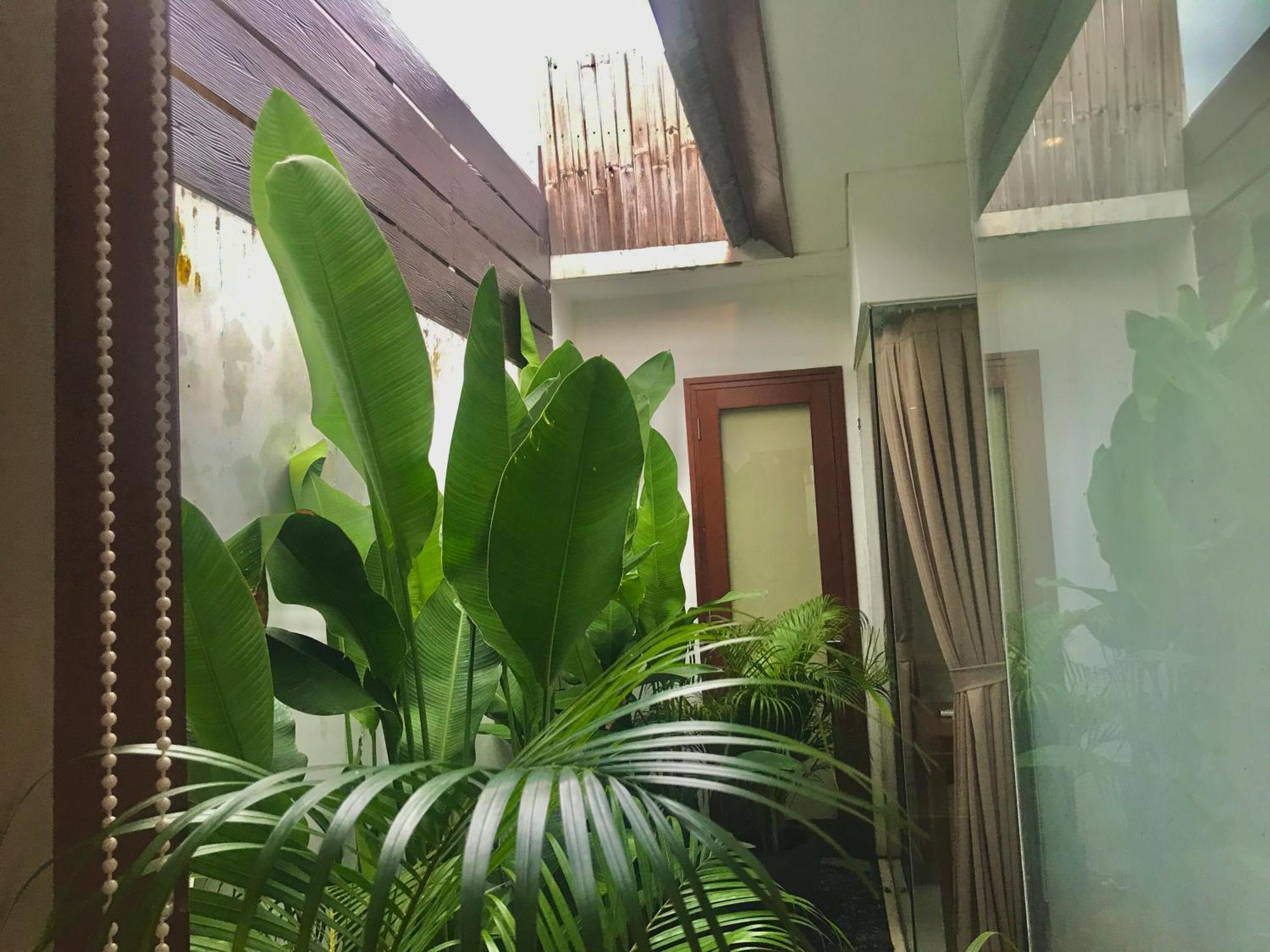 Nil Villa Seminyak Экстерьер фото