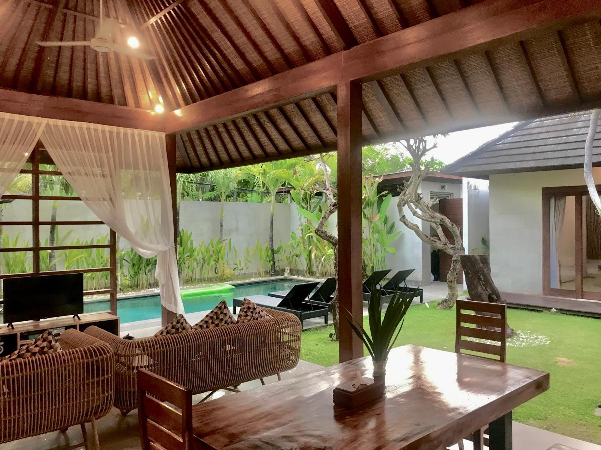 Nil Villa Seminyak Экстерьер фото