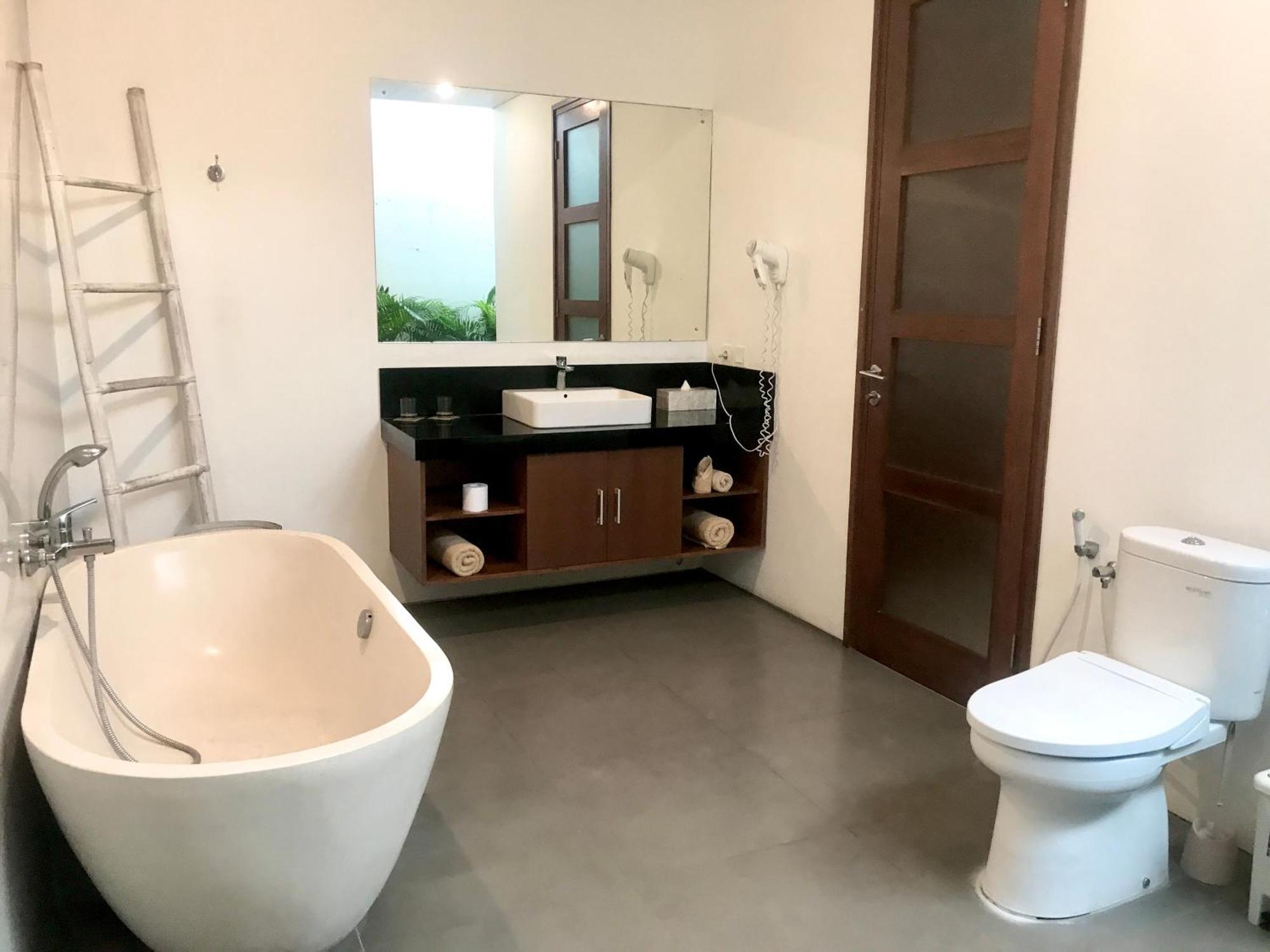 Nil Villa Seminyak Экстерьер фото