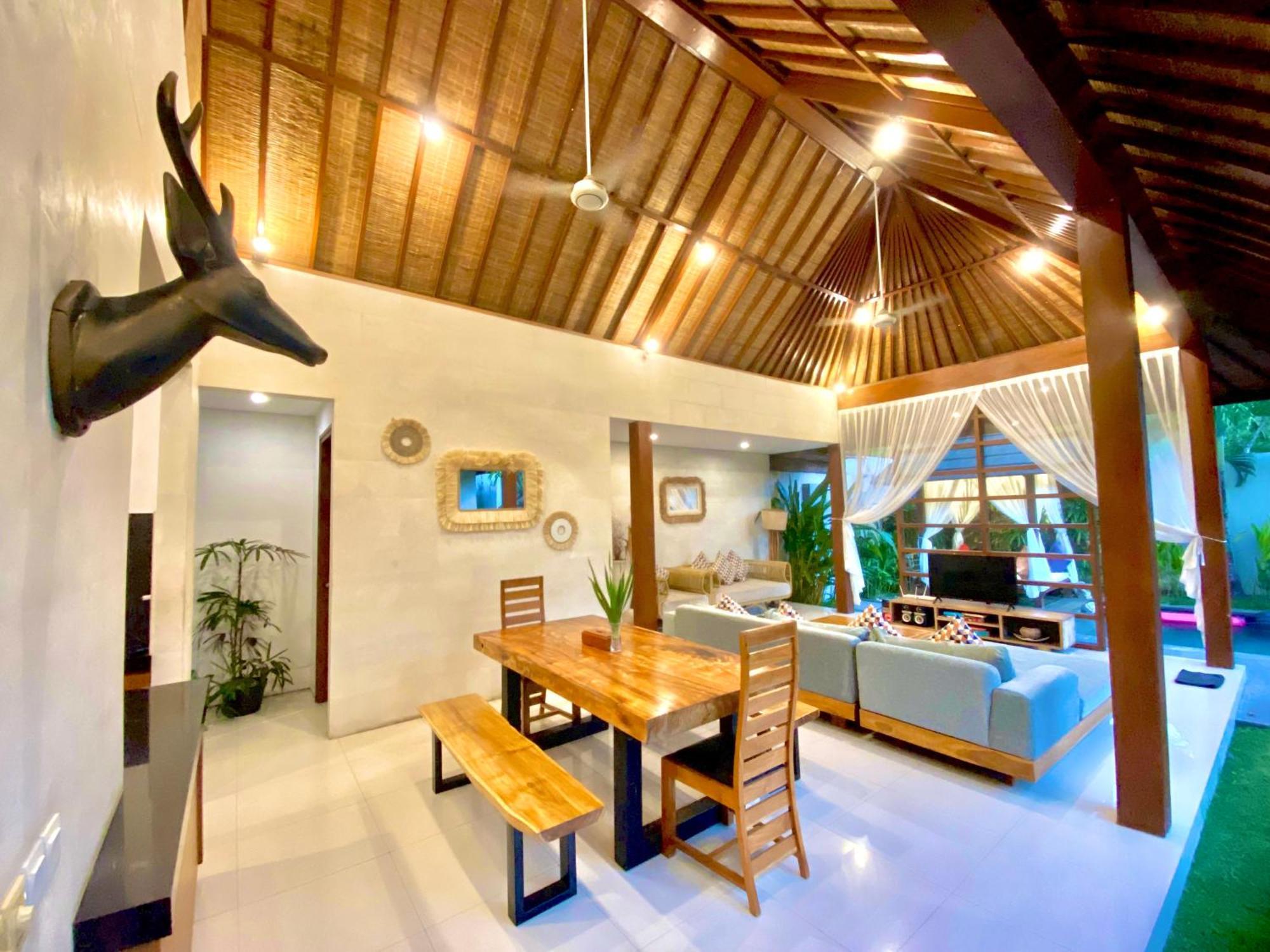 Nil Villa Seminyak Экстерьер фото