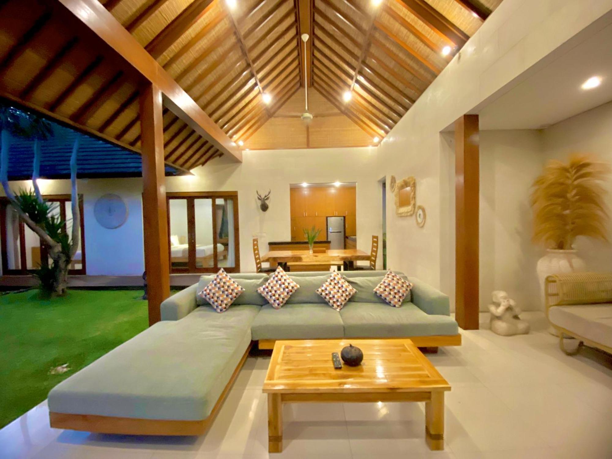 Nil Villa Seminyak Экстерьер фото