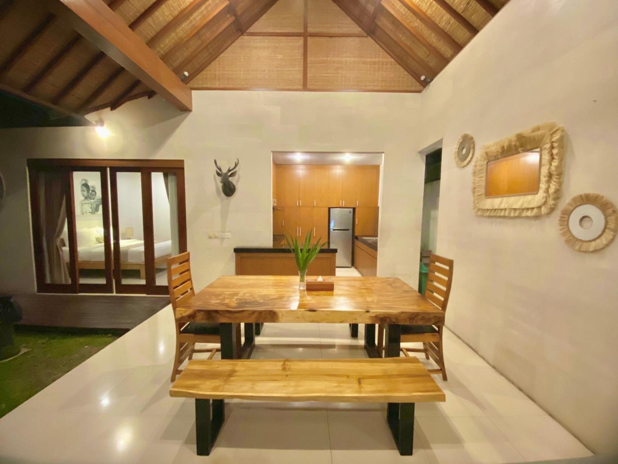 Nil Villa Seminyak Экстерьер фото