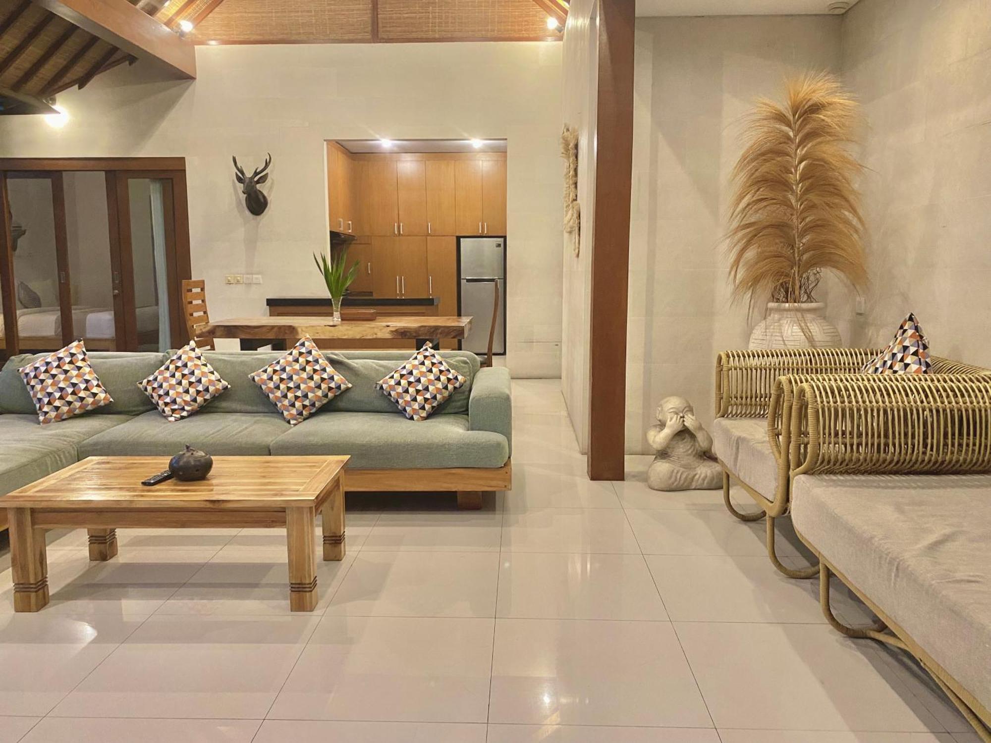 Nil Villa Seminyak Экстерьер фото